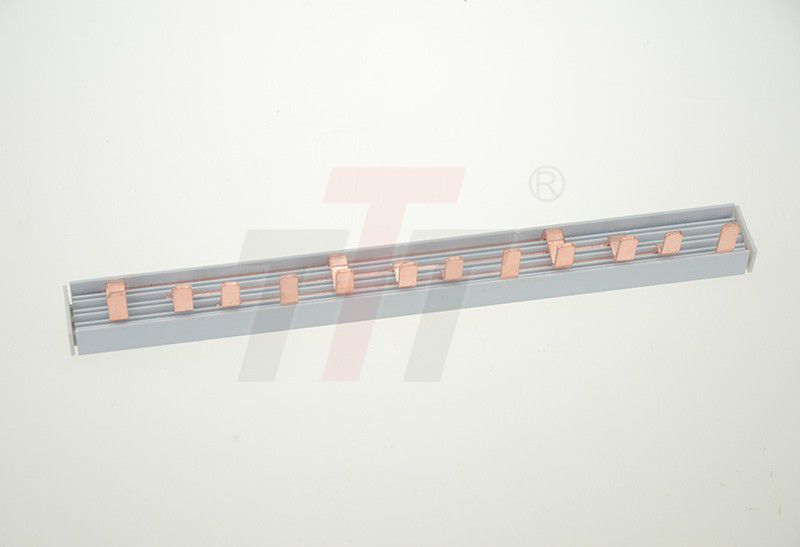 4 Pole Distribution Busbar GK204 Series